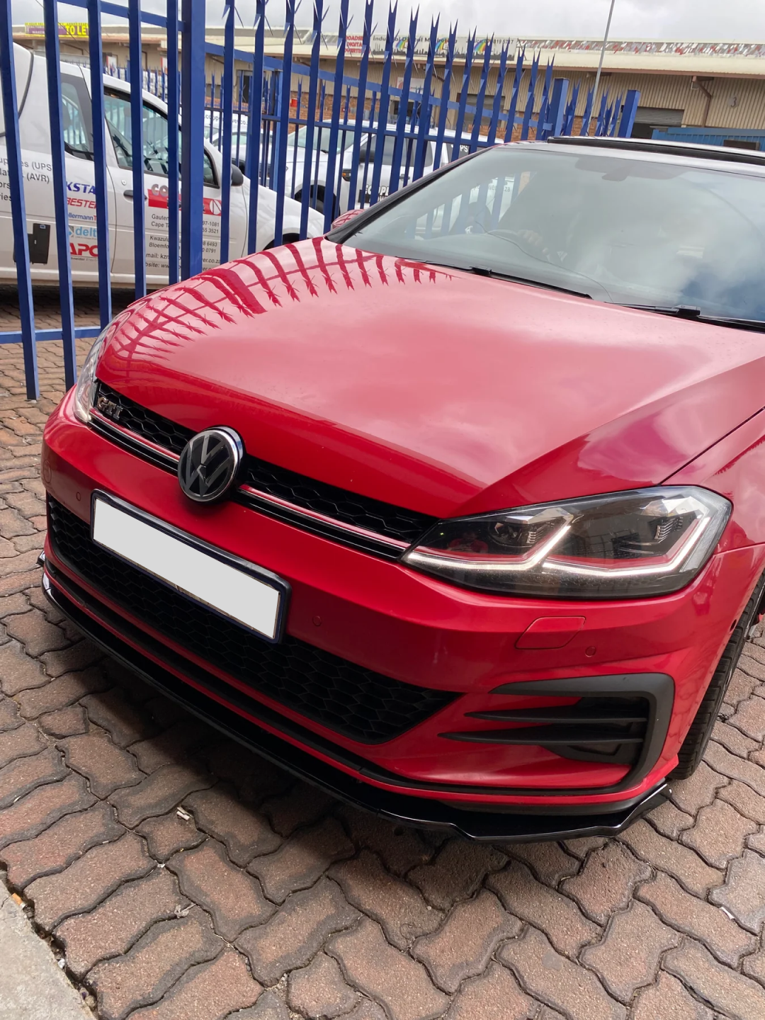 Golf 7.5 GTD GTI GTE R Frontleppe - Sportsdeler