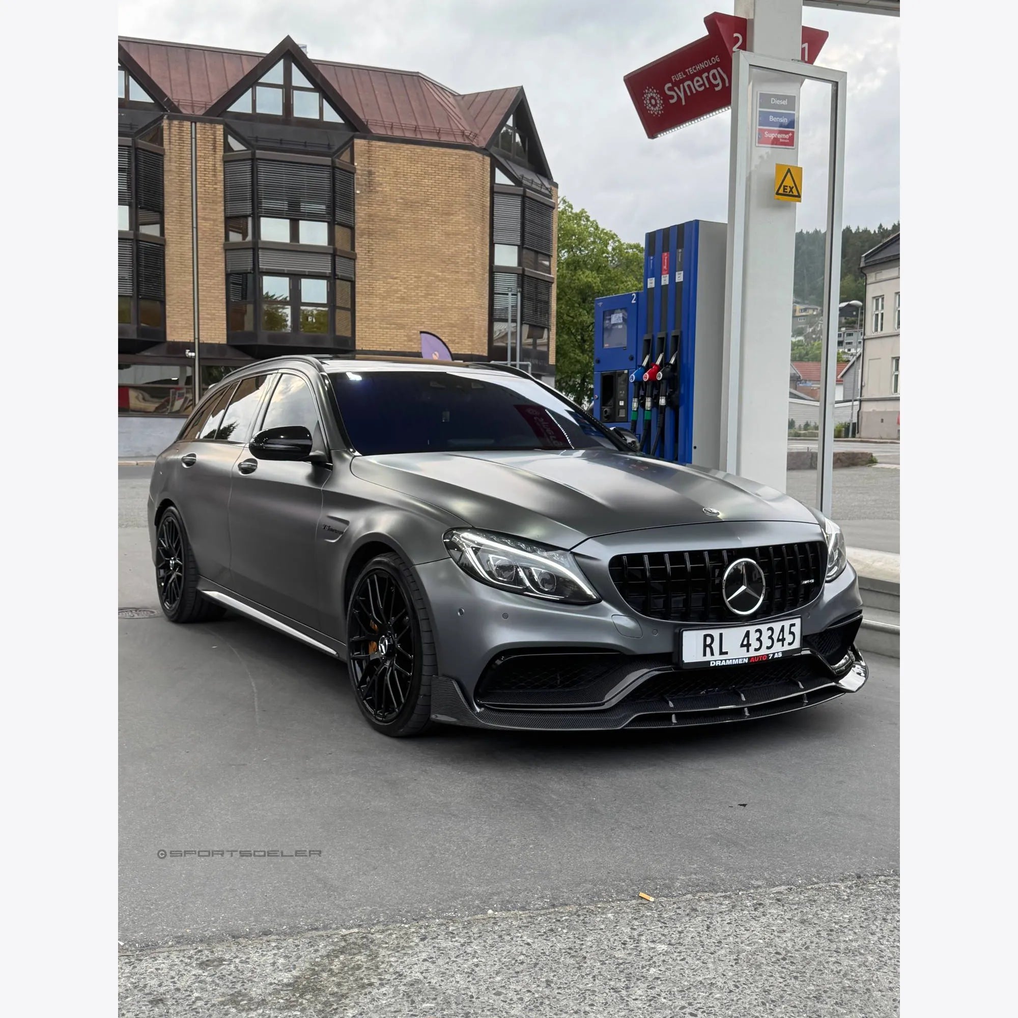Mercedes C63 W205/S205/C205 Carbon Fiber Frontleppe