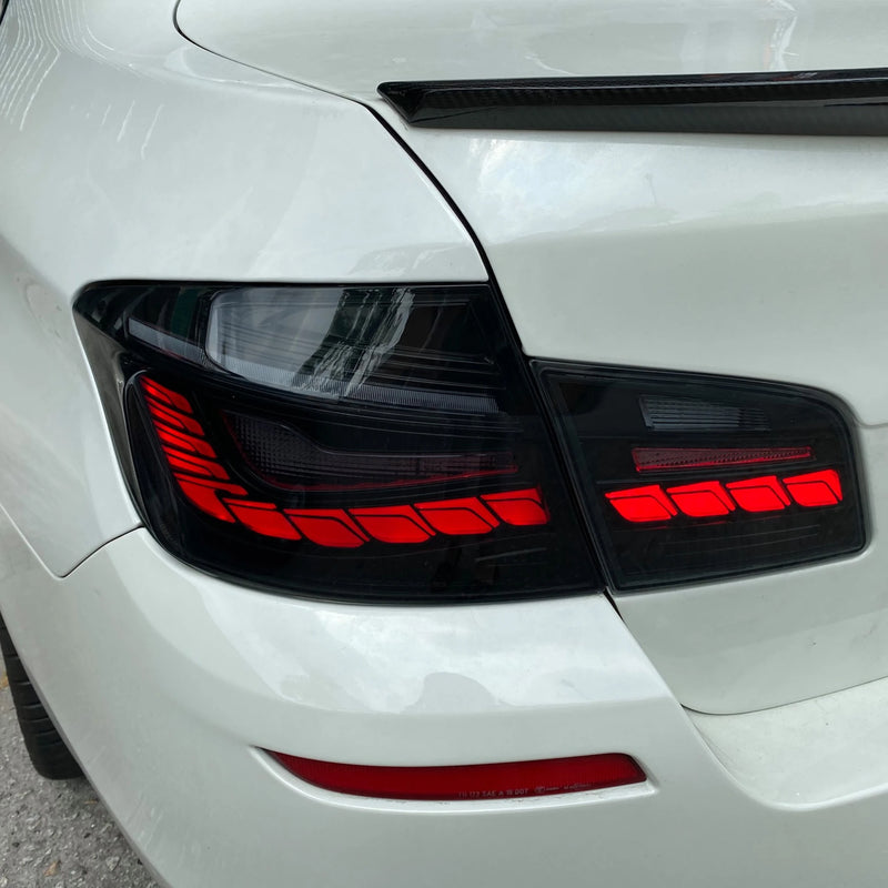 BMW F10 & F10 M5 GTS OLED baklykter "Smoke" - Sportsdeler