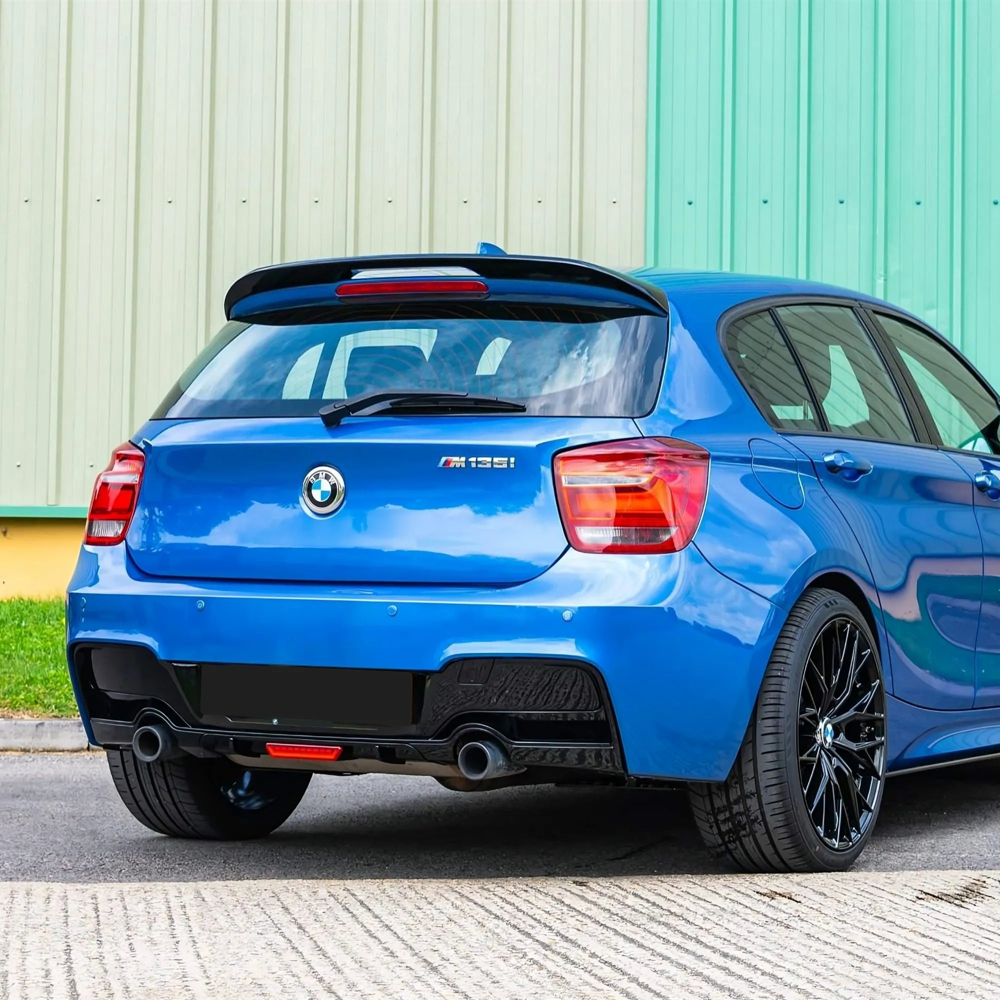 BMW 1-Serie F20/F21 Pre LCI M135i-Style Diffuser med LED F1 Lys