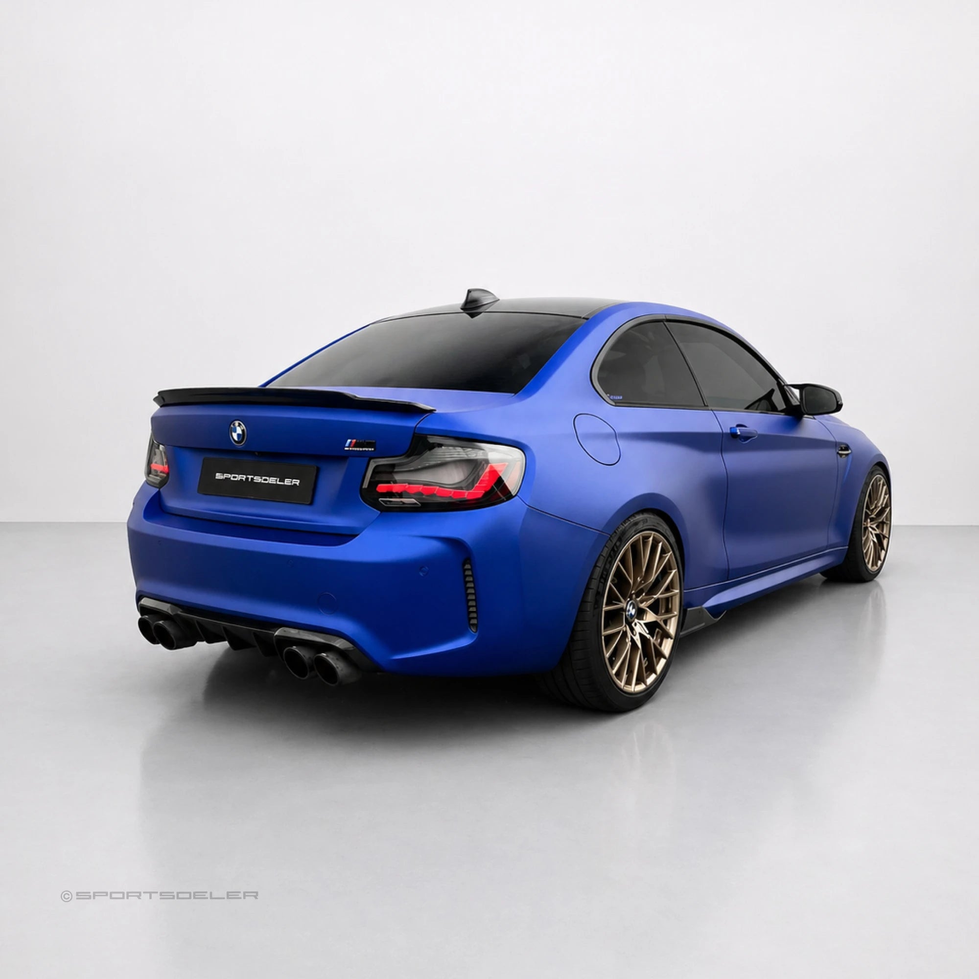 BMW F22/F23 & F87 M2 GTS OLED baklykter "Smoke"