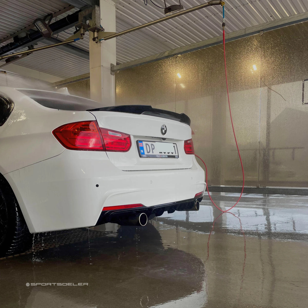 BMW F30 & F31 335-Style Diffuser - Sportsdeler