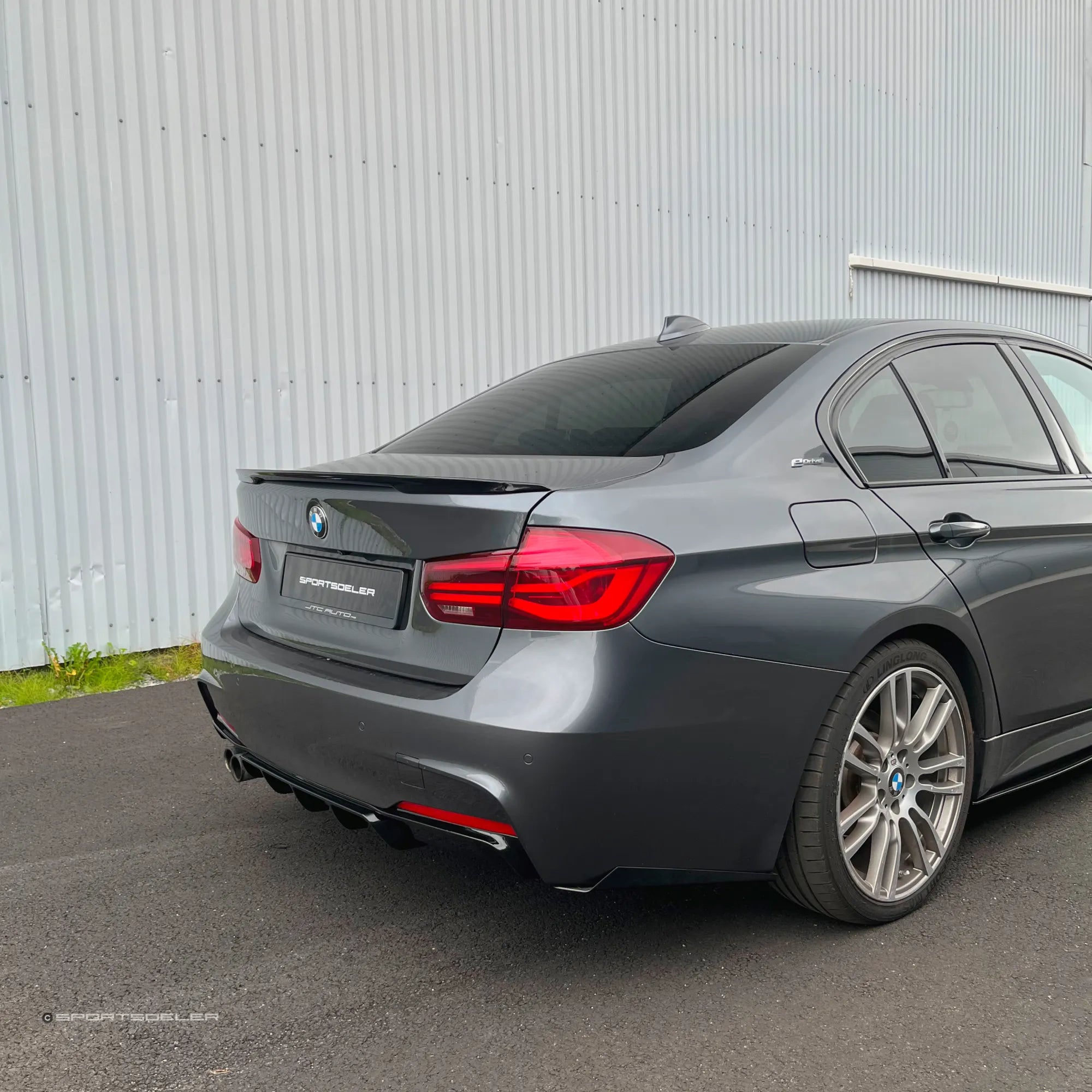 BMW F30 & F31 Performance Diffuser - Sportsdeler