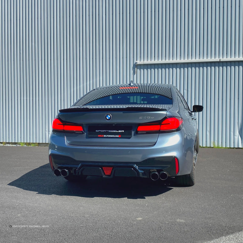 BMW G30 & G31 Gloss Black Eksos Endestusser - Sportsdeler