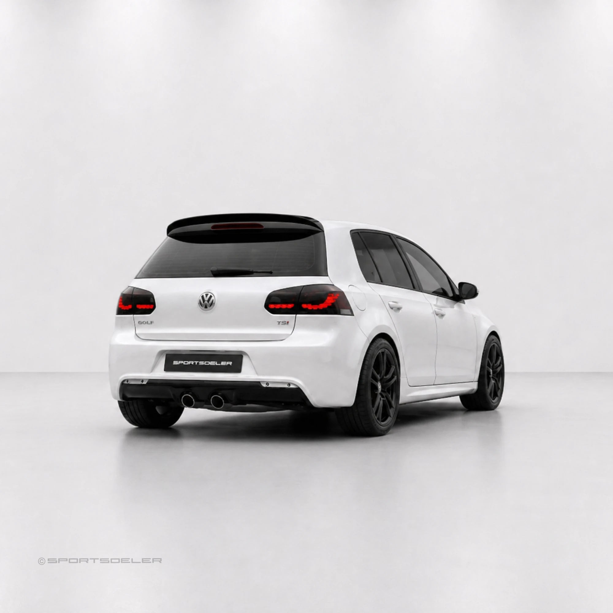 VW Golf 6 GTS OLED baklykter "Smoke"