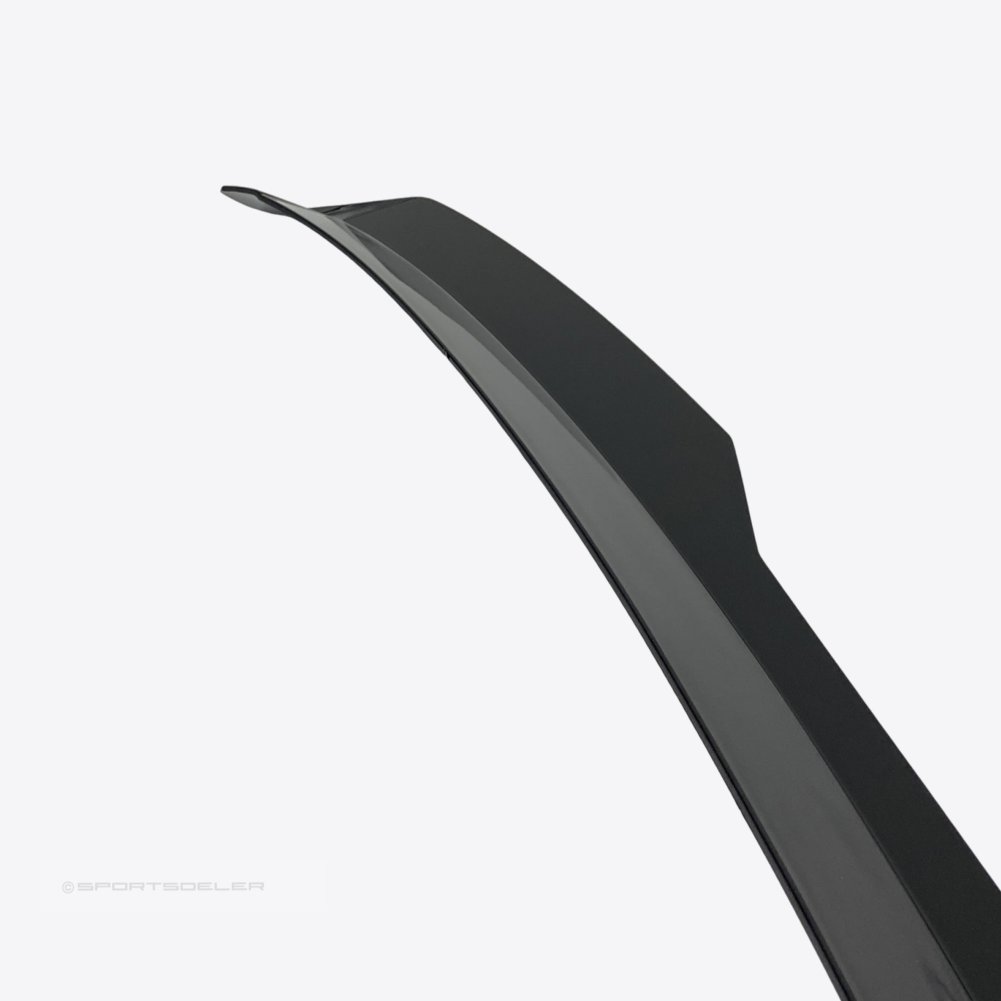 VW Golf 8 Spoiler