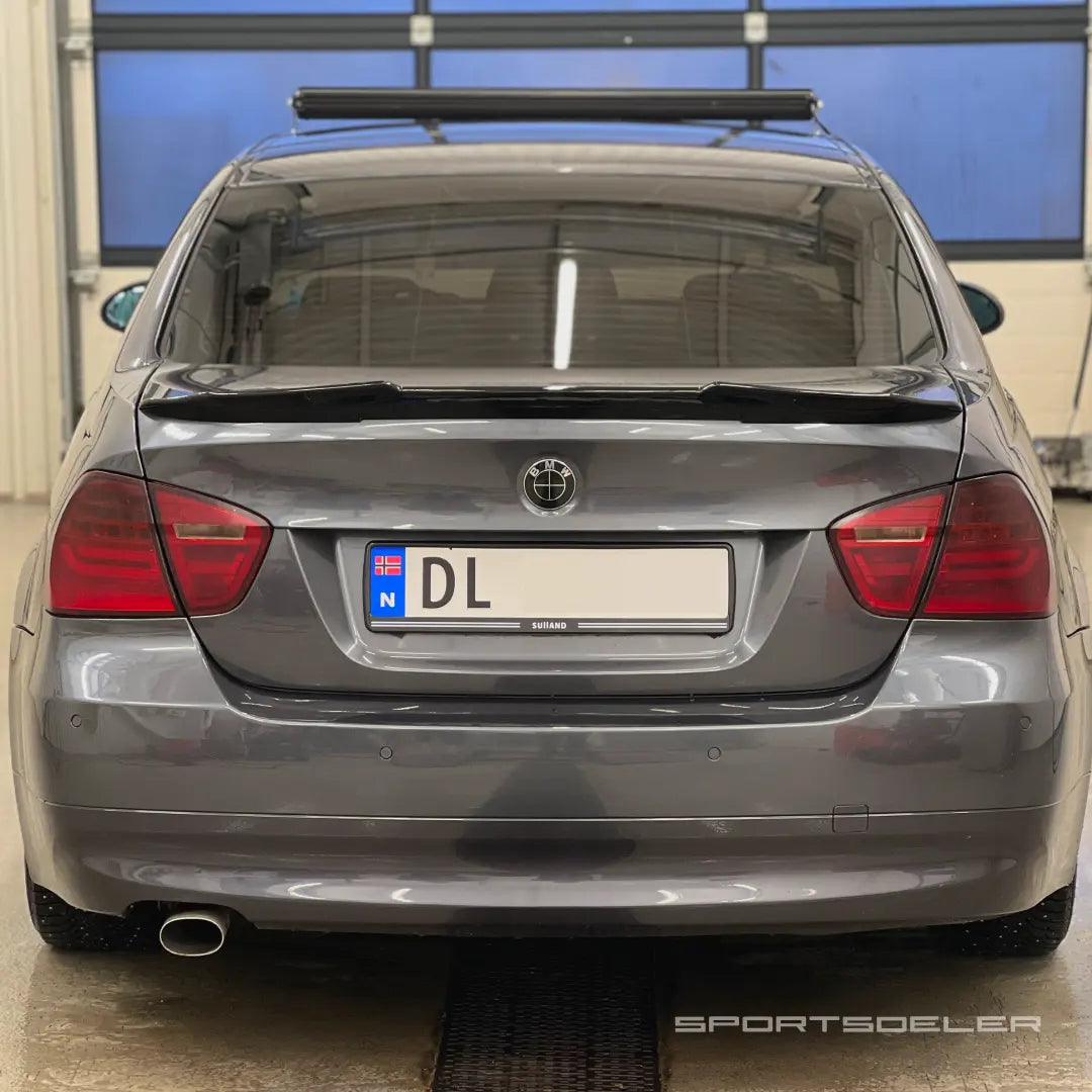 BMW E90 3-SERIE PSM Spoiler - Sportsdeler