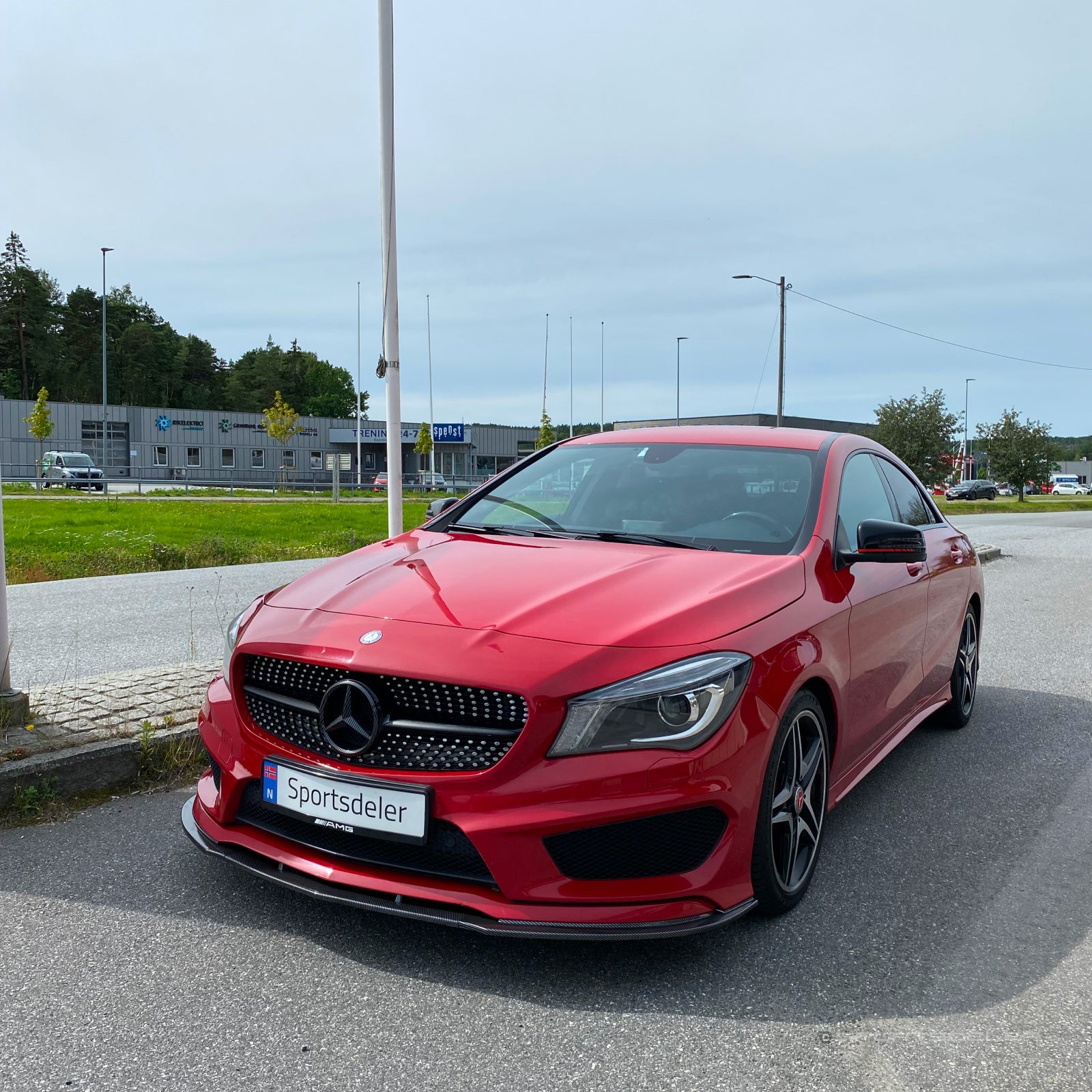 Mercedes Benz CLA W117 Pre facelift AMG Frontleppe
