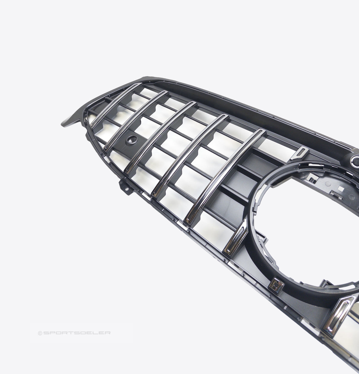 Mercedes Benz CLA W118 X118 GT Grill "Chrome" – bilde 6 | Sportsdeler